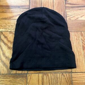 Revony Black Cotton Fitted Beanie Hat